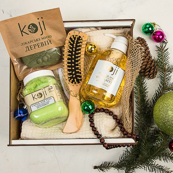 Подарунковий набір косметики KOJI 002