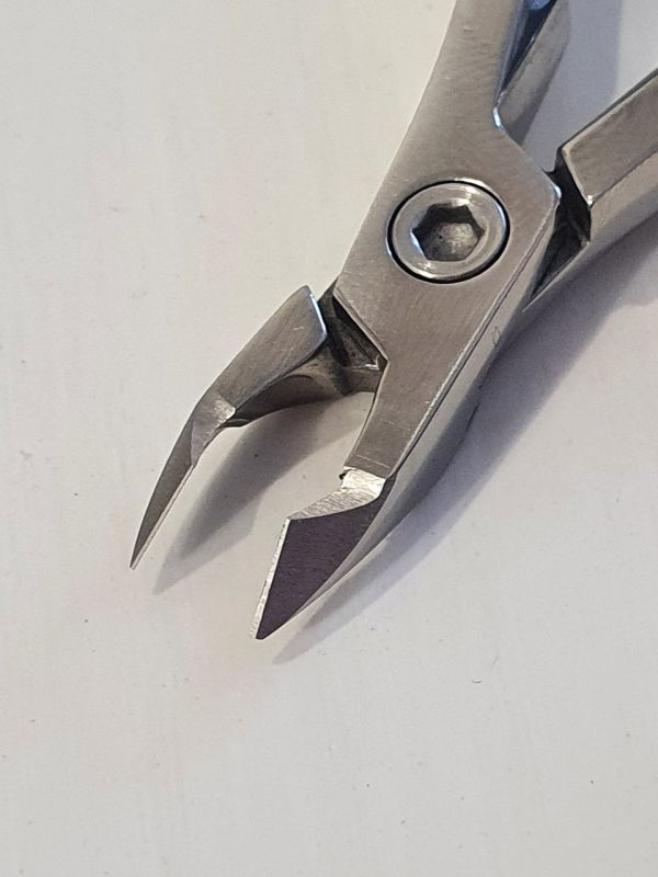 Професійні кусачки для кутикули LBS-003 (5мм)