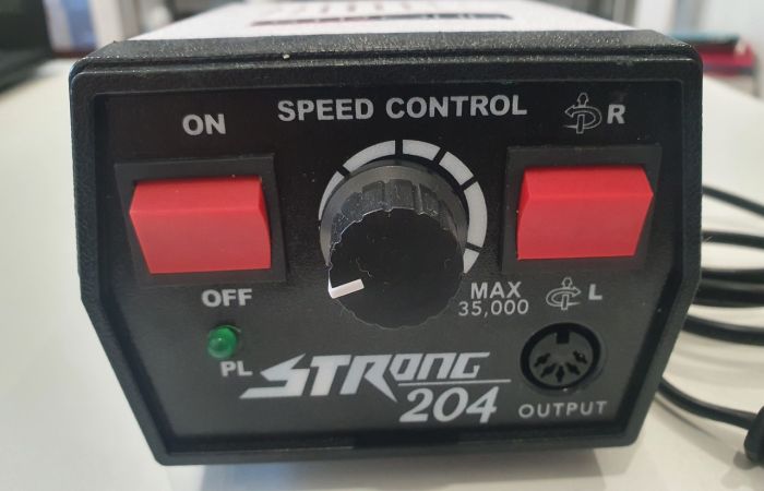 Блок живлення Strong 204