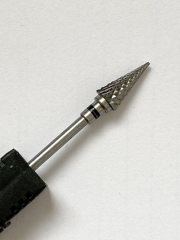 Фреза твердосплавна гострий конус (чорна)