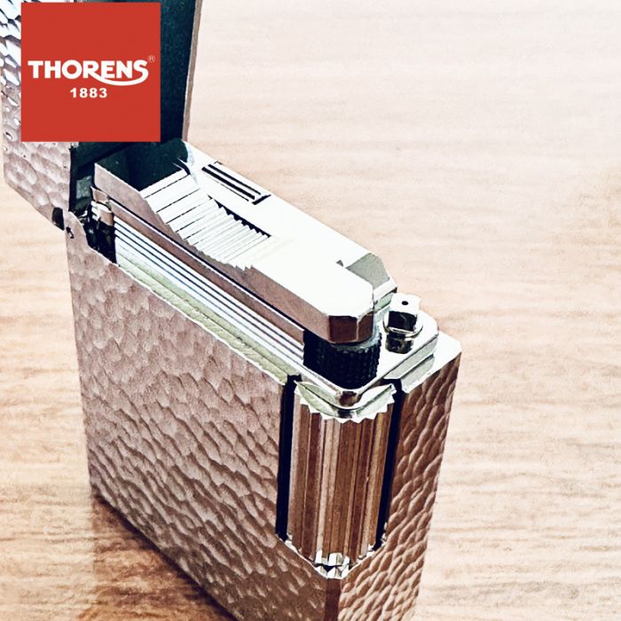 Зажигалка газовая фактурная THORENS серебряная
