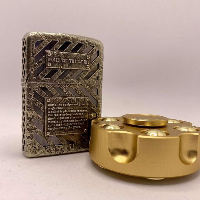 Подарочная эксклюзивная бензиновая зажигалка Zippo