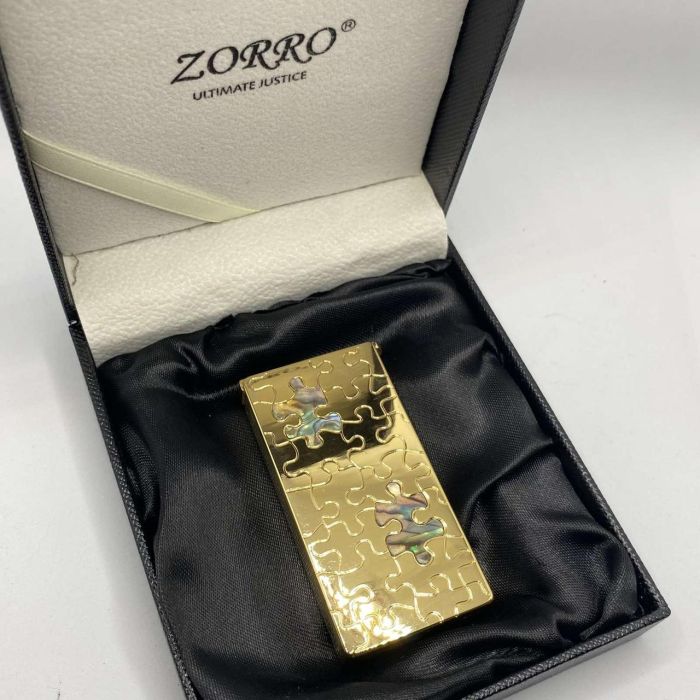 Бензинова запальничка Zorro Puzzle Gold (Золотий Пазл)