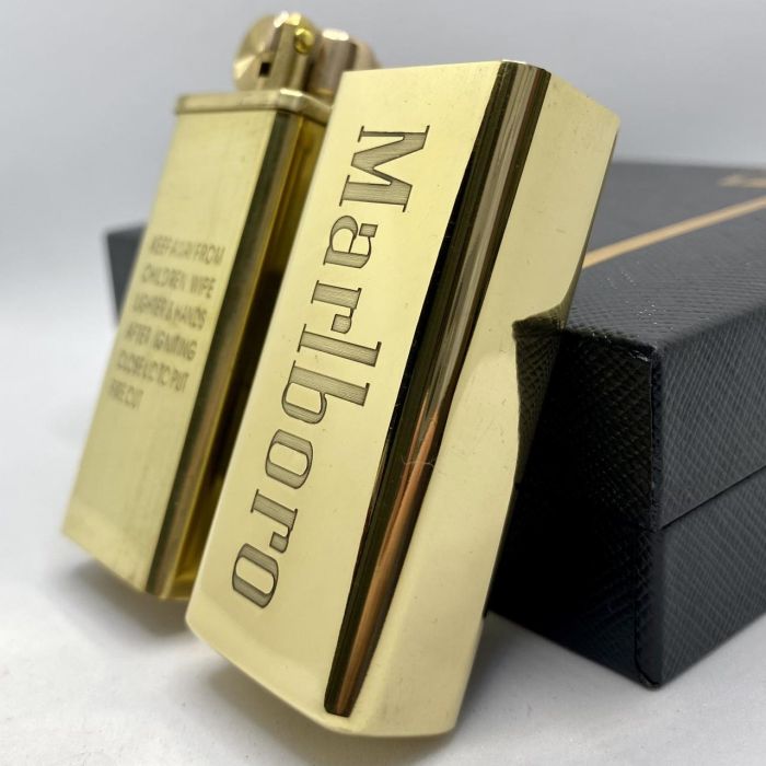 Zorro Бензинова запальничка  Marlboro Золото Ковбоя