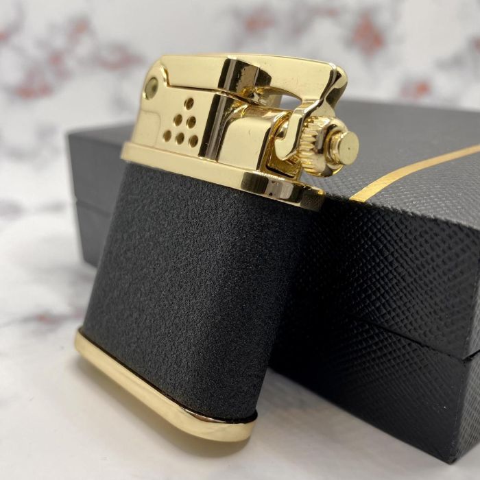 Бензиновая зажигалка ZORRO "Royal Touch" (Королевский Прикосновение)