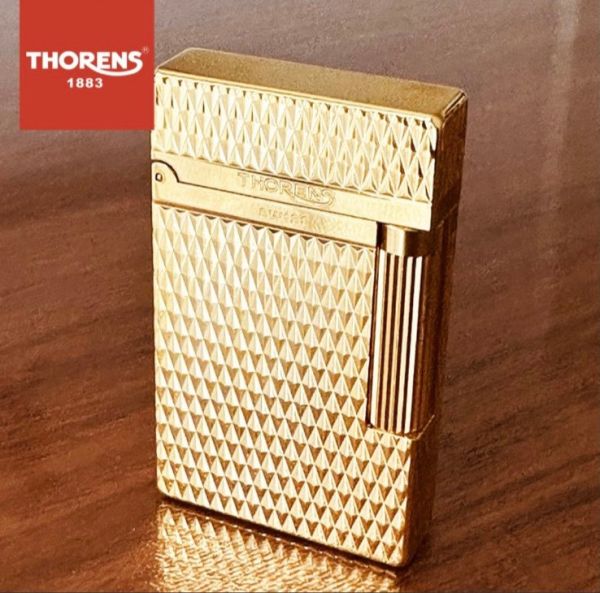 Газовая зажигалка Thorens Золотая, с Бриллиантовым Гравированием (Diamond Cut)