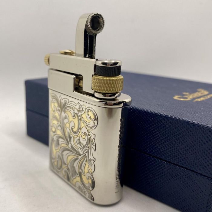 Элегантная Бензиновая Зажигалка Chief двухцветная Silver/Gold
