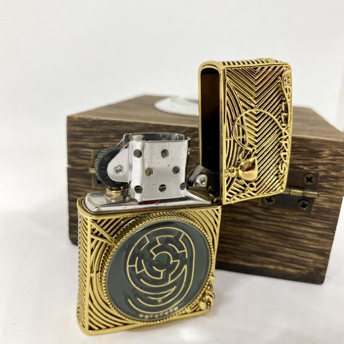 Коллекционная зажигалка Zippo Бильярд "Golden Billiards Edition" (Deep Green & Gold)