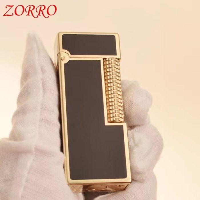 Бензиновая зажигалка Zorro 728 - Классика в стиле "Old Money" золотисто-черная