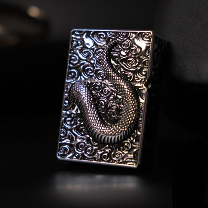 Бензиновая зажигалка Zorro "Ultimate Justice" - Коллекционная серия (Cobra Edition) Silver