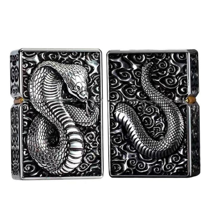 Бензиновая зажигалка Zorro "Ultimate Justice" - Коллекционная серия (Cobra Edition) Silver