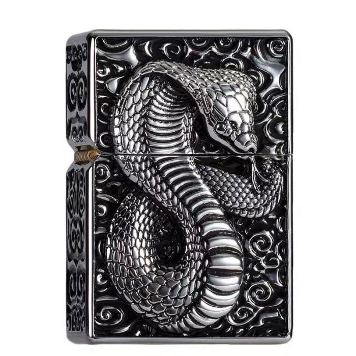 Бензиновая зажигалка Zorro "Ultimate Justice" - Коллекционная серия (Cobra Edition) Silver