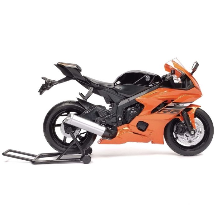 Коллекционная модель мотоцикла Yamaha YZF-R6 (Scale 1:12) - Оранжевый металлик
