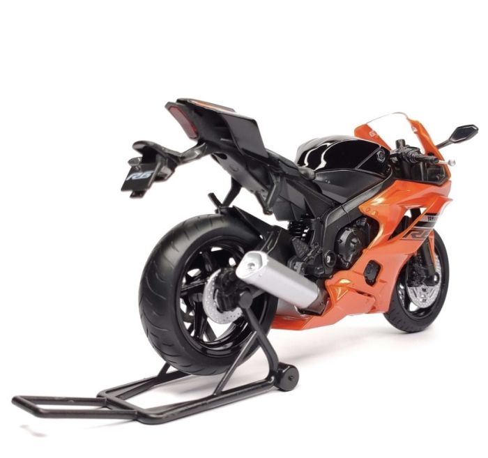Коллекционная модель мотоцикла Yamaha YZF-R6 (Scale 1:12) - Оранжевый металлик