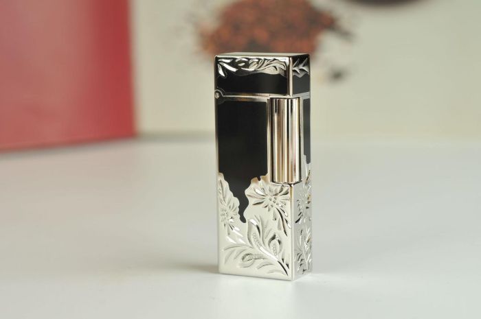 Газовая зажигалка премиум класса KELEISI с художественной гравировкой Black & Silver