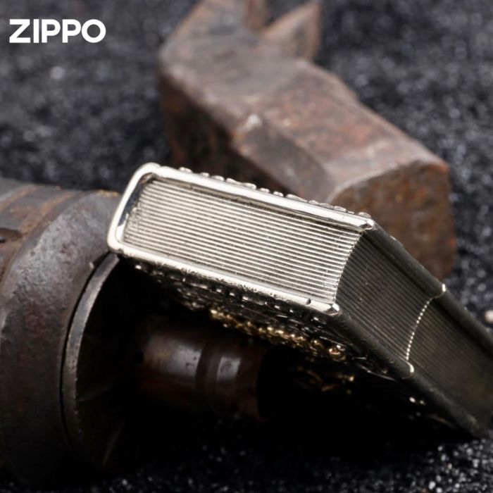 Эксклюзивная бензиновая зажигалка Zippo "Holy Bible" - Коллекционная модель в деревянном боксе