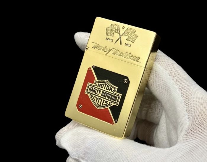 Элитная бензиновая зажигалка KOJI Серия French1918 «Harley-Davidson» (Колекционная серия, Латунь/Модь)