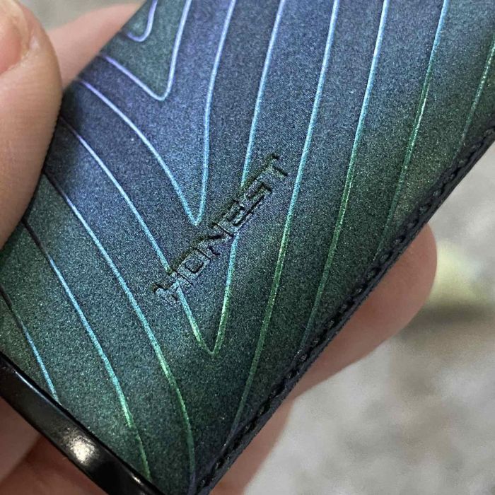 Элитная бензиновая зажигалка Honest Luxury Green